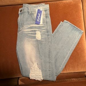 Men’s Romwe Jeans NWT size 32